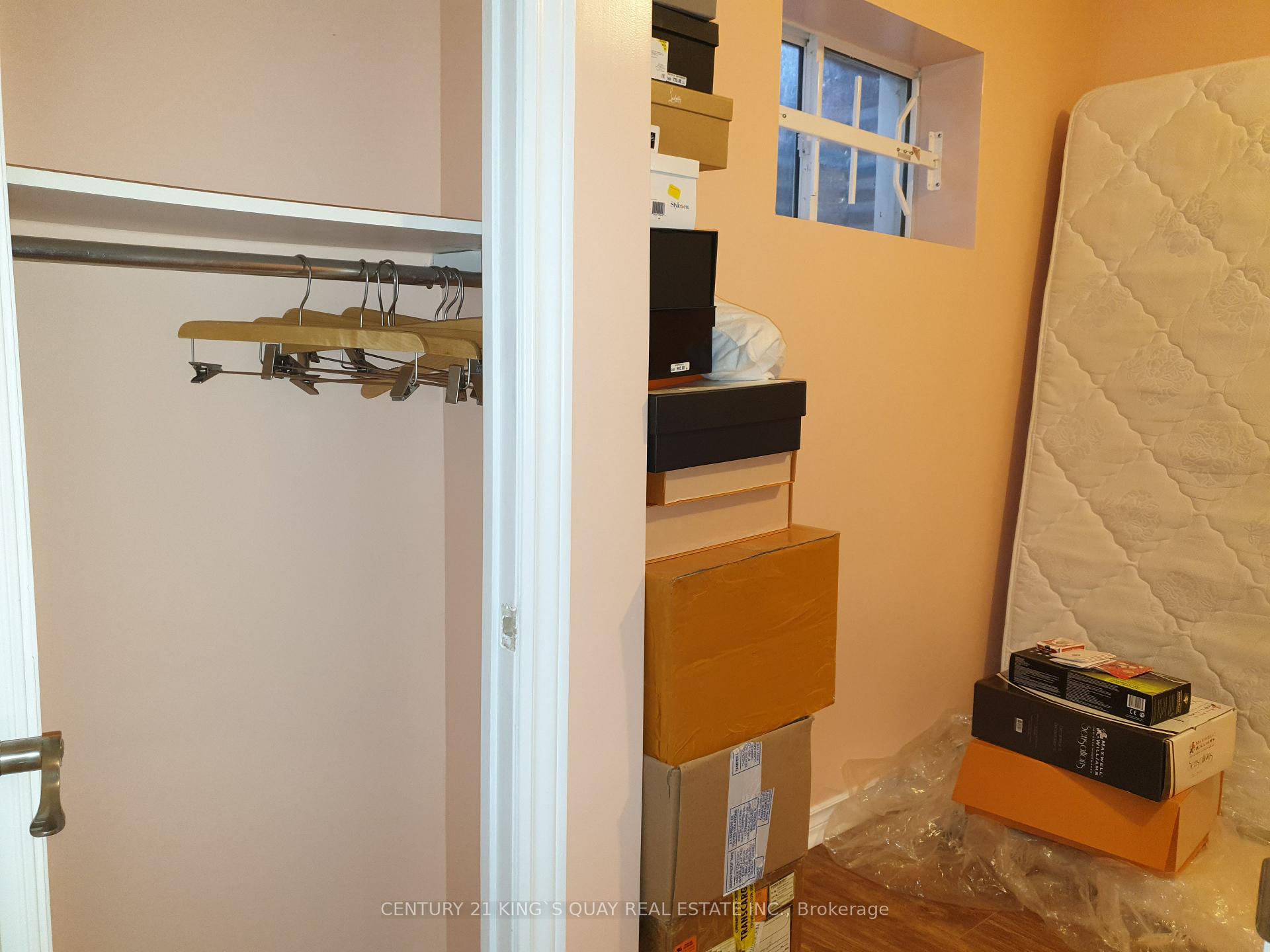 Photo 10 of Unit LL, 15 Belford Crescent, Markham, Milliken Mills East — HOMEH