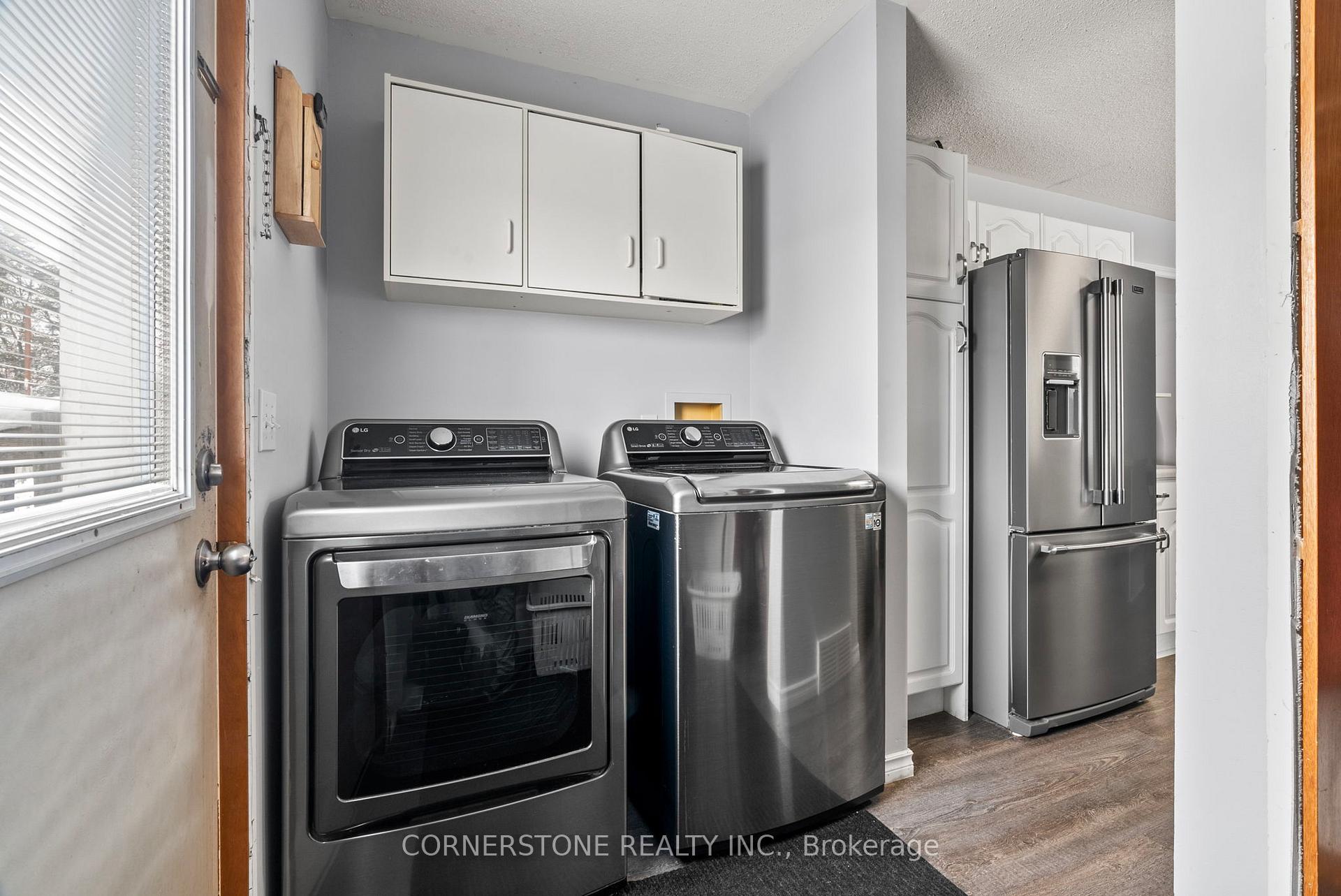 Photo 29 of 122 Queen Street S, Minto — HOMEH