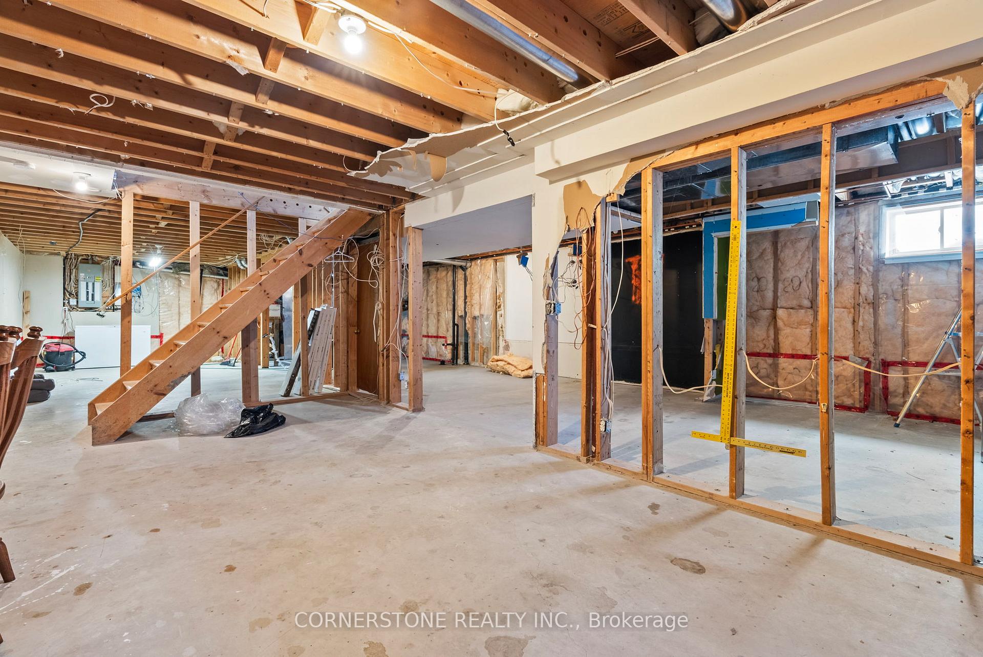Photo 30 of 122 Queen Street S, Minto — HOMEH