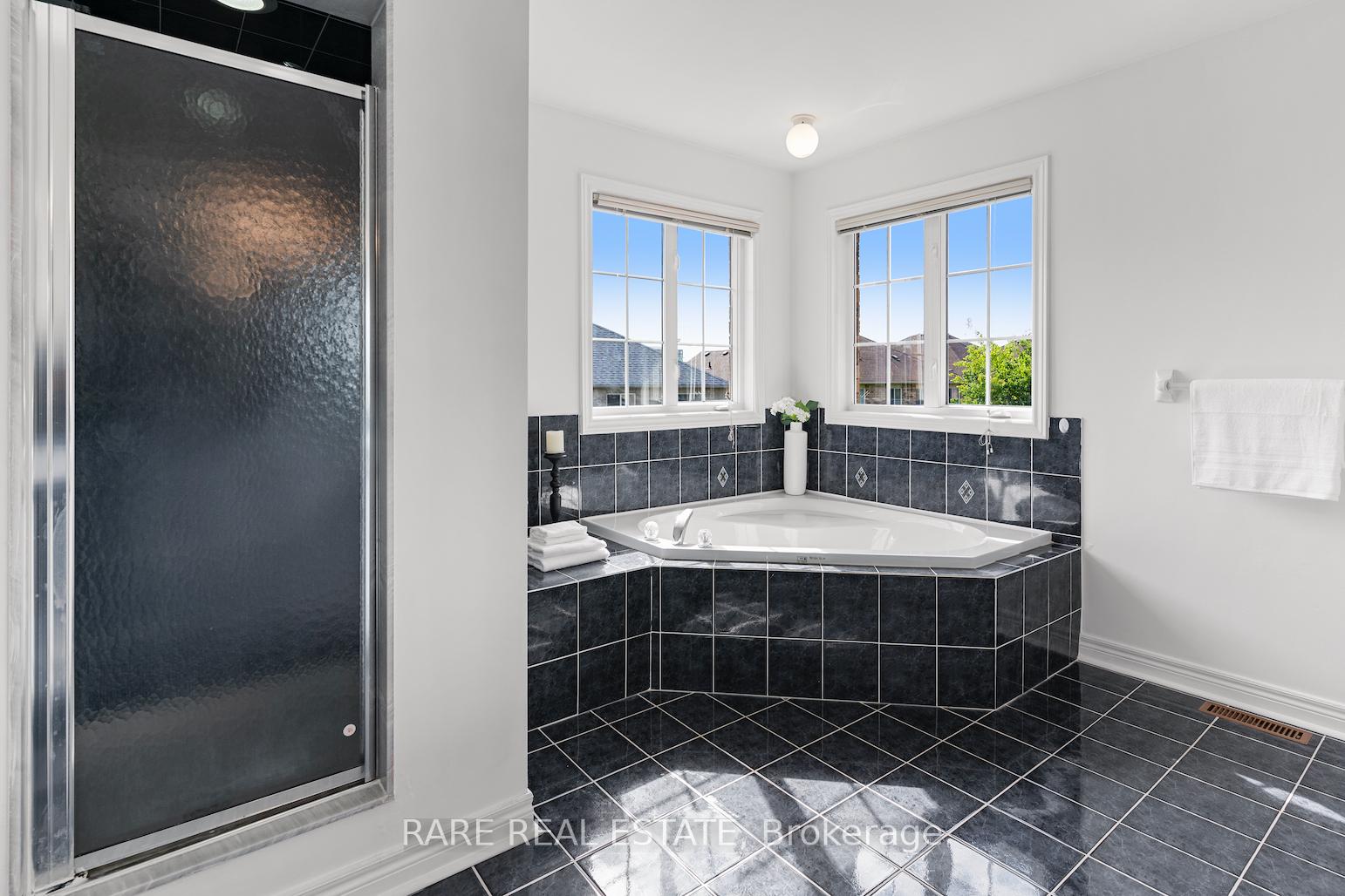 Photo 20 of 295 Stonebridge Drive, Markham, Berczy — HOMEH