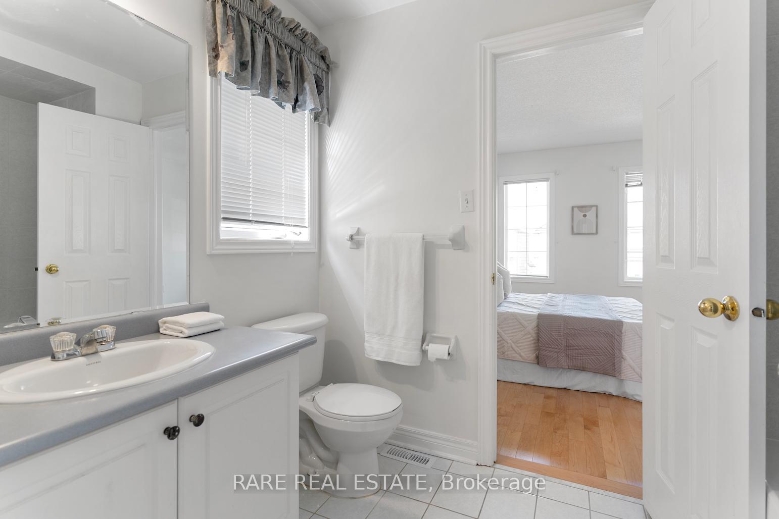 Photo 24 of 295 Stonebridge Drive, Markham, Berczy — HOMEH