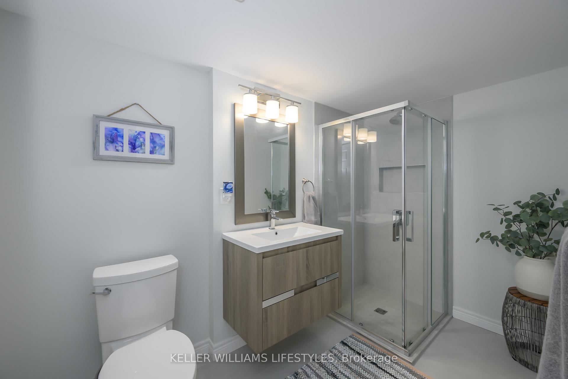Photo 36 of 99 Salisbury Place, Middlesex Centre, Birr — HOMEH