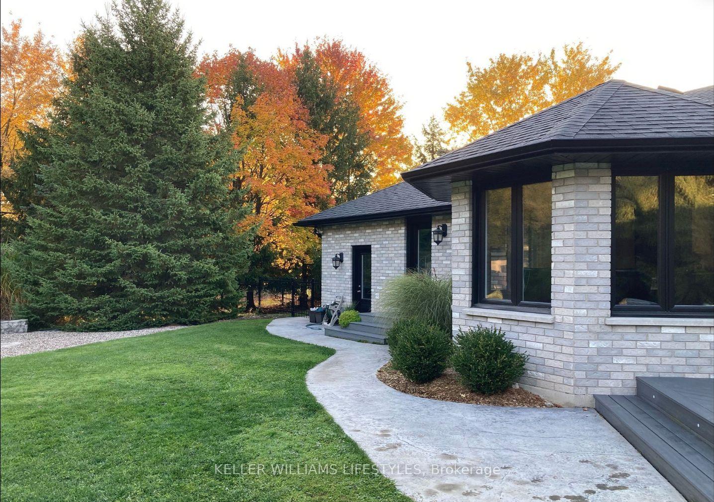 Photo 40 of 99 Salisbury Place, Middlesex Centre, Birr — HOMEH