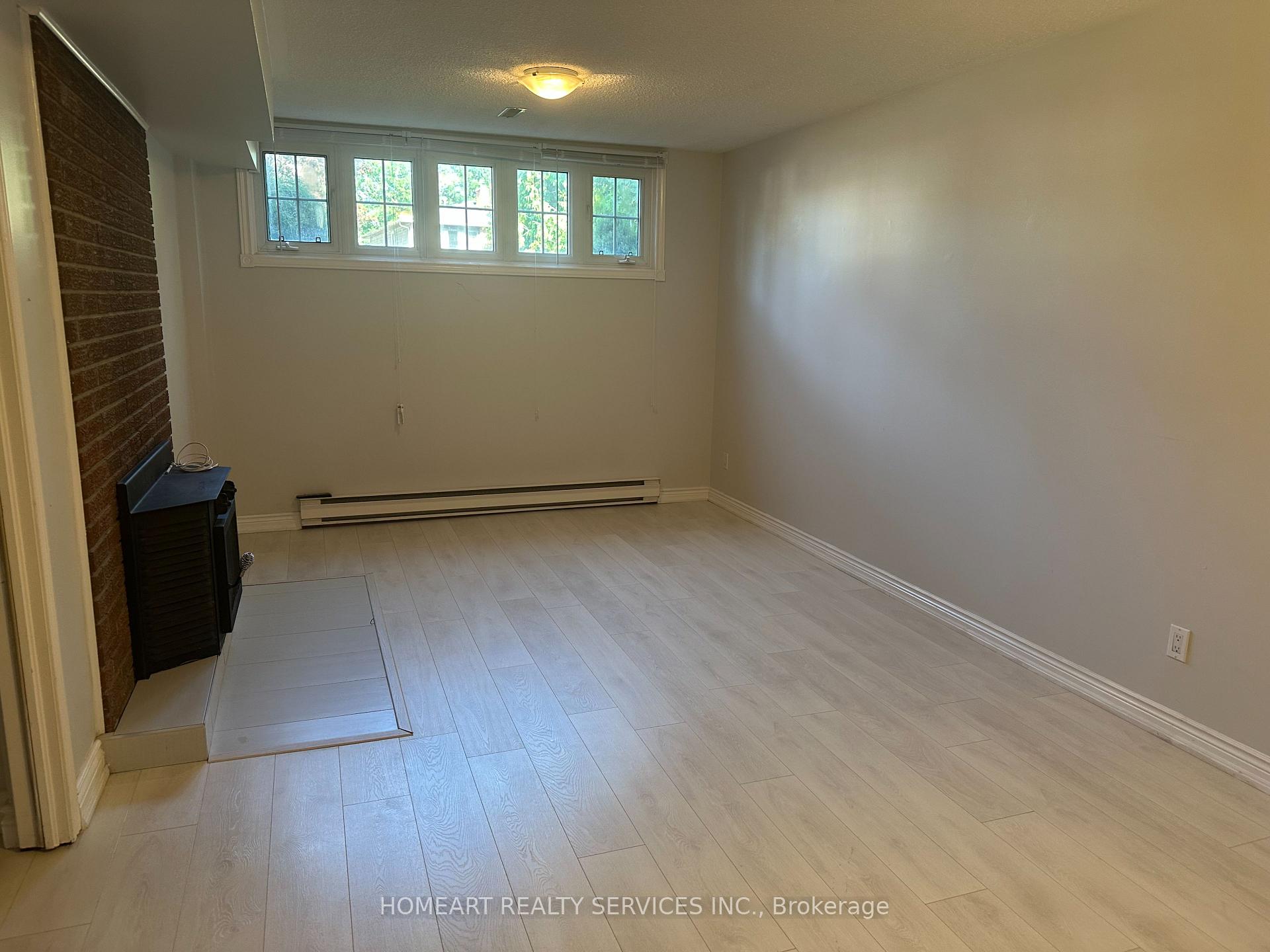 Photo 9 of 69 Chant Crescent, Markham, Unionville — HOMEH