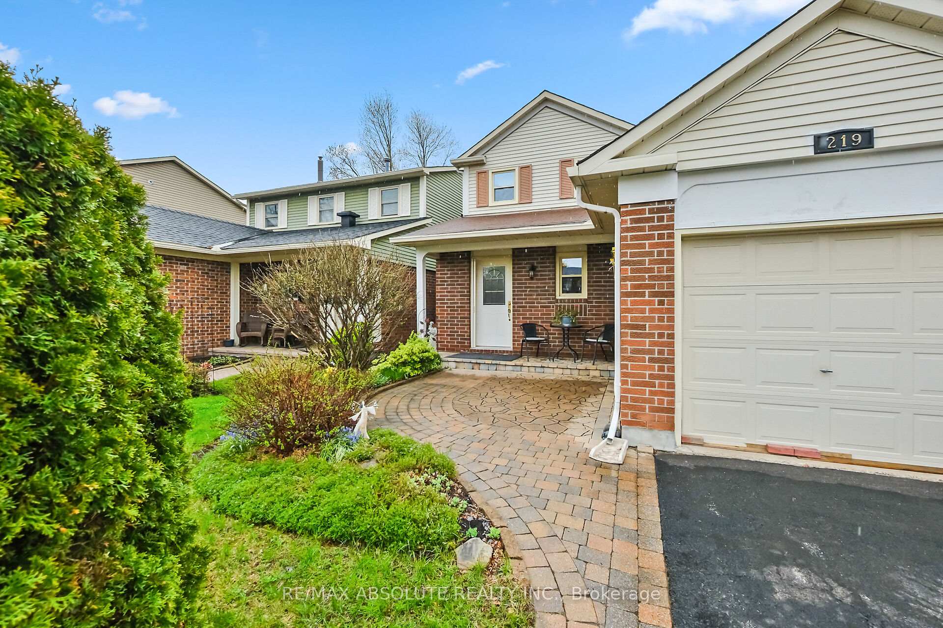 Photo 1 of 219 McCurdy Drive, Ottawa, Kanata - Katimavik — HOMEH