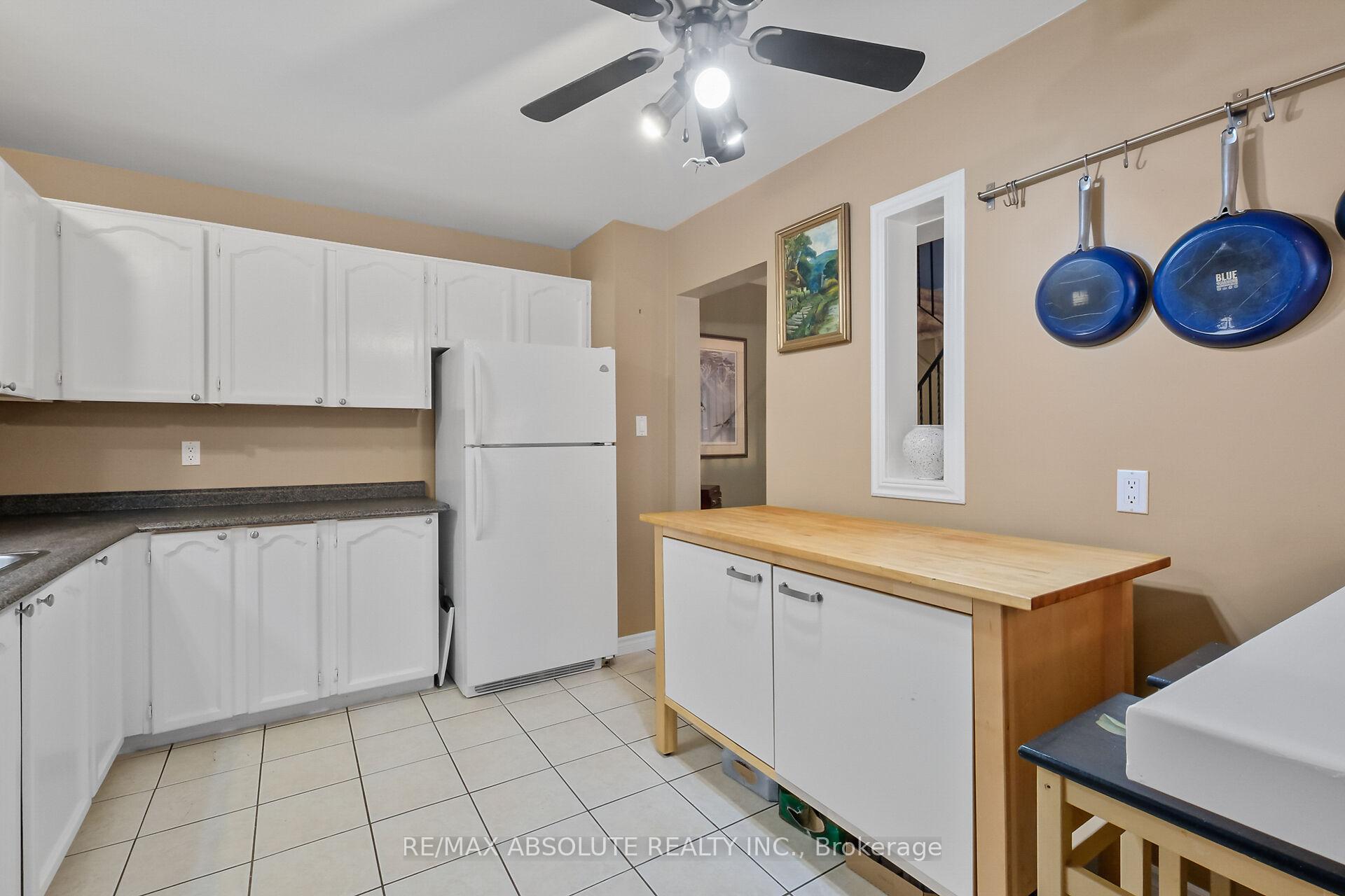 Photo 18 of 219 McCurdy Drive, Ottawa, Kanata - Katimavik — HOMEH