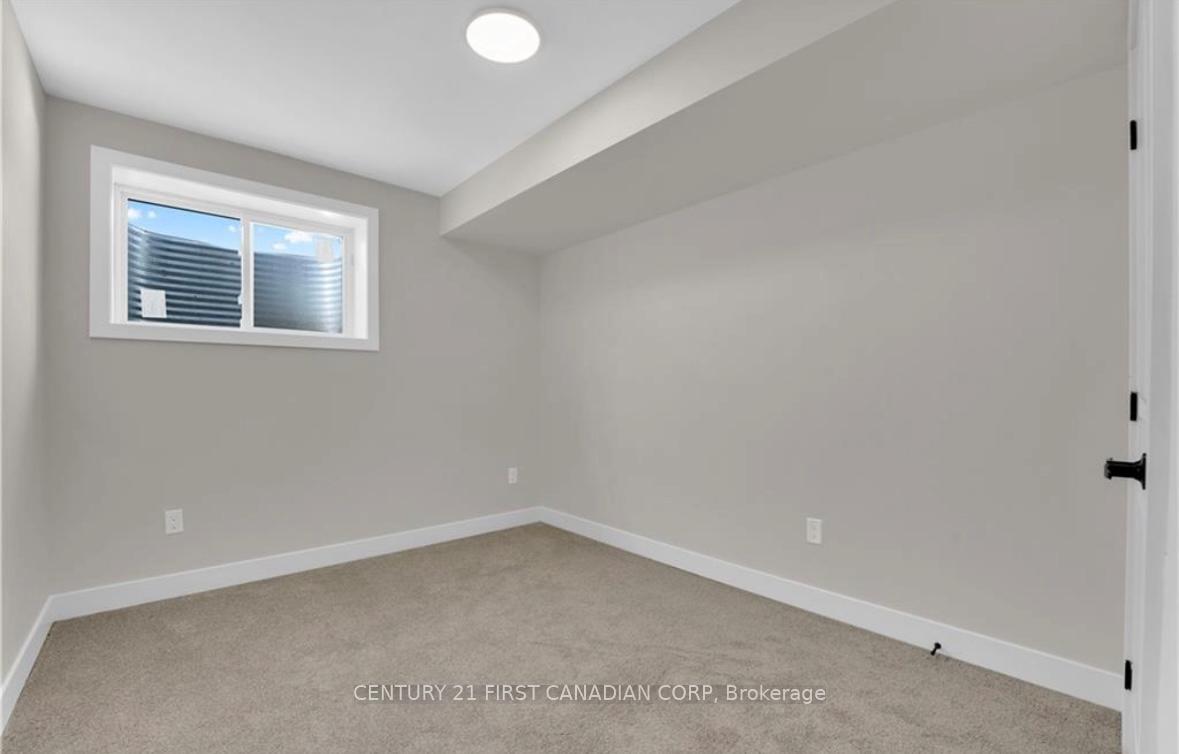 Photo 36 of 10111 Oxbow Drive, Middlesex Centre, Komoka — HOMEH