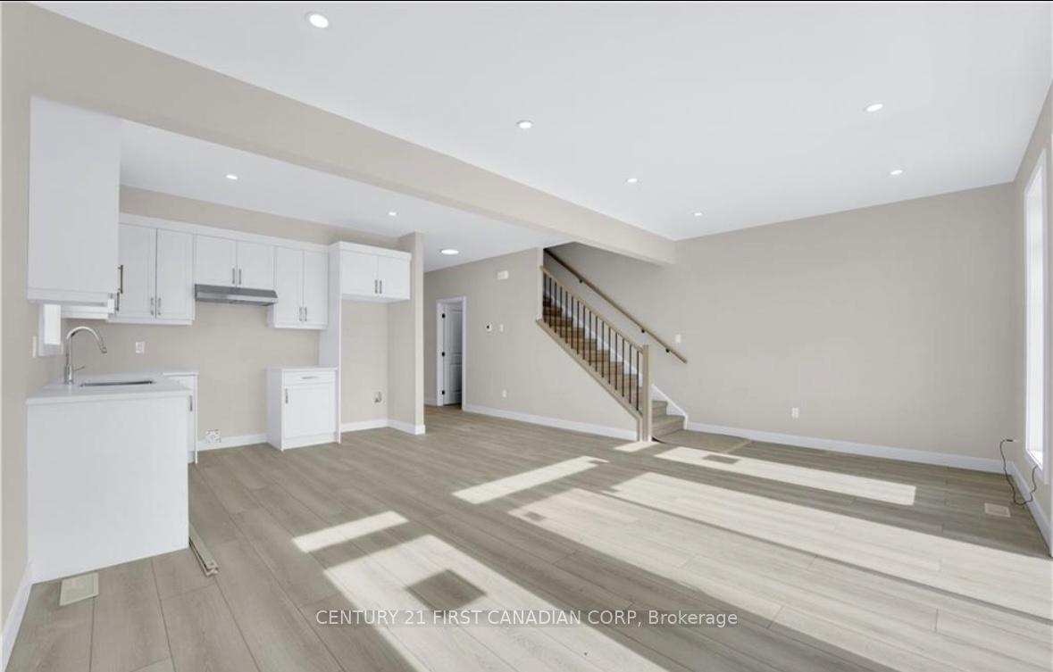 Photo 28 of 10111 Oxbow Drive, Middlesex Centre, Komoka — HOMEH