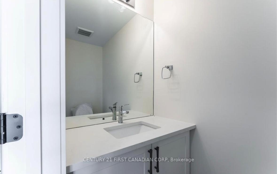 Photo 31 of 10111 Oxbow Drive, Middlesex Centre, Komoka — HOMEH