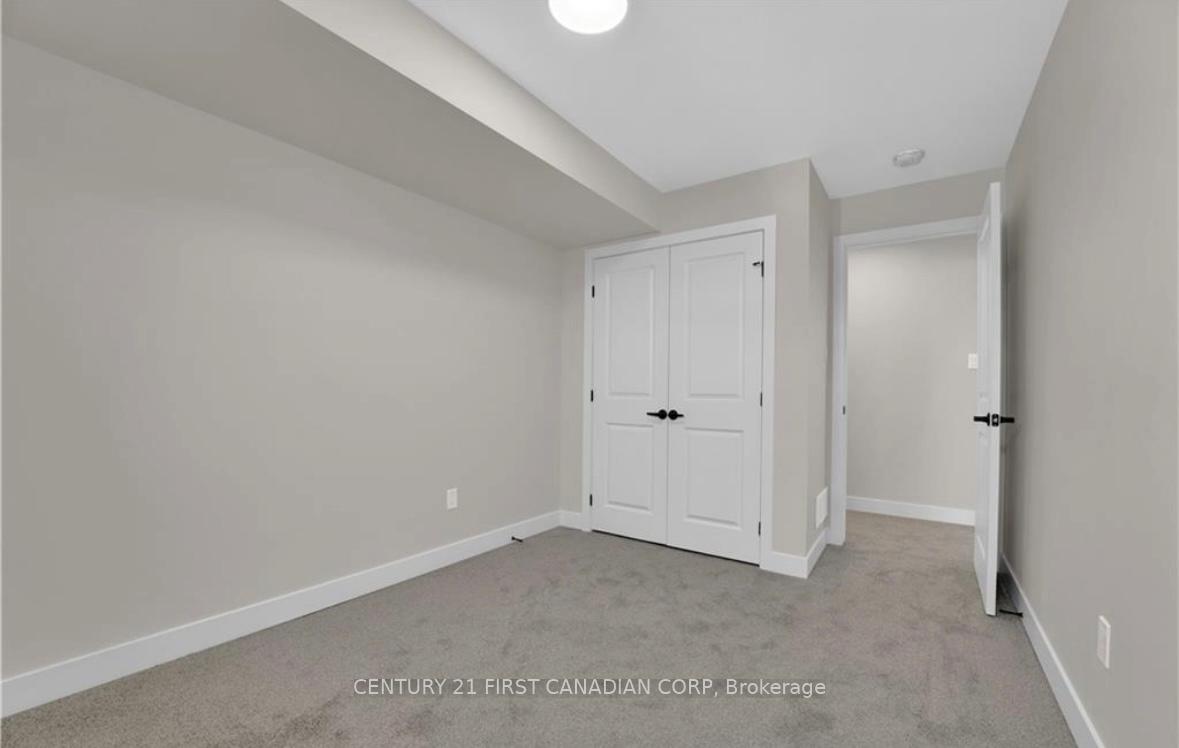 Photo 52 of 10111 Oxbow Drive, Middlesex Centre, Komoka — HOMEH