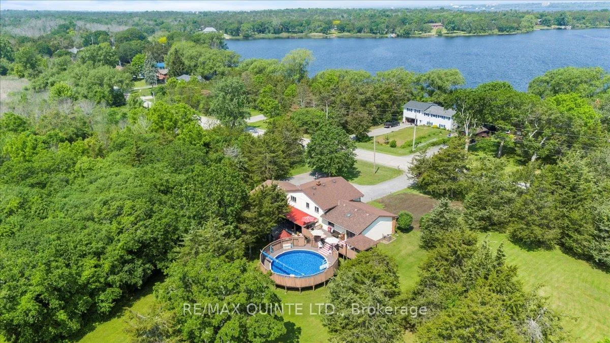 Photo 9 of 338 Sunrise Drive, Prince Edward County, Ameliasburg Ward — HOMEH