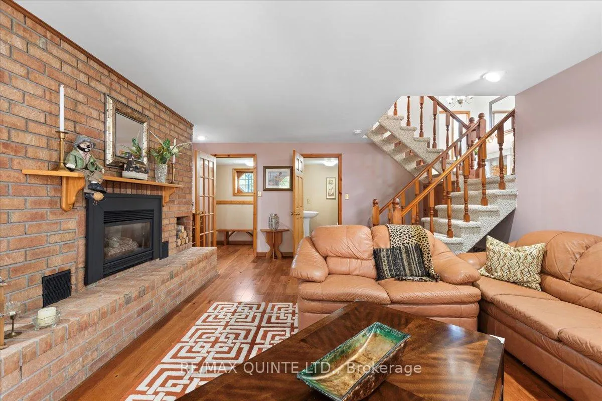 Photo 34 of 338 Sunrise Drive, Prince Edward County, Ameliasburg Ward — HOMEH