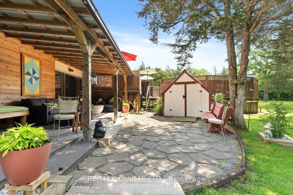 Photo 40 of 338 Sunrise Drive, Prince Edward County, Ameliasburg Ward — HOMEH