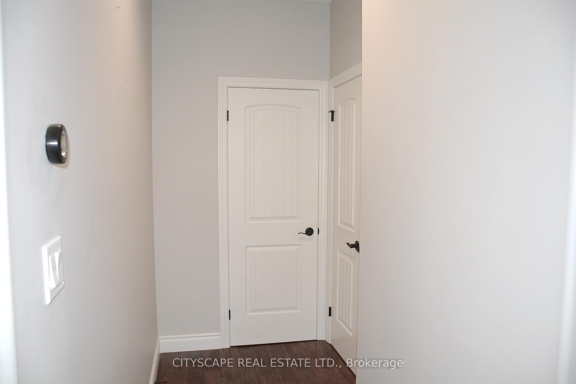 Photo 21 of 70 Fieldstone Crescent, Middlesex Centre, Komoka — HOMEH