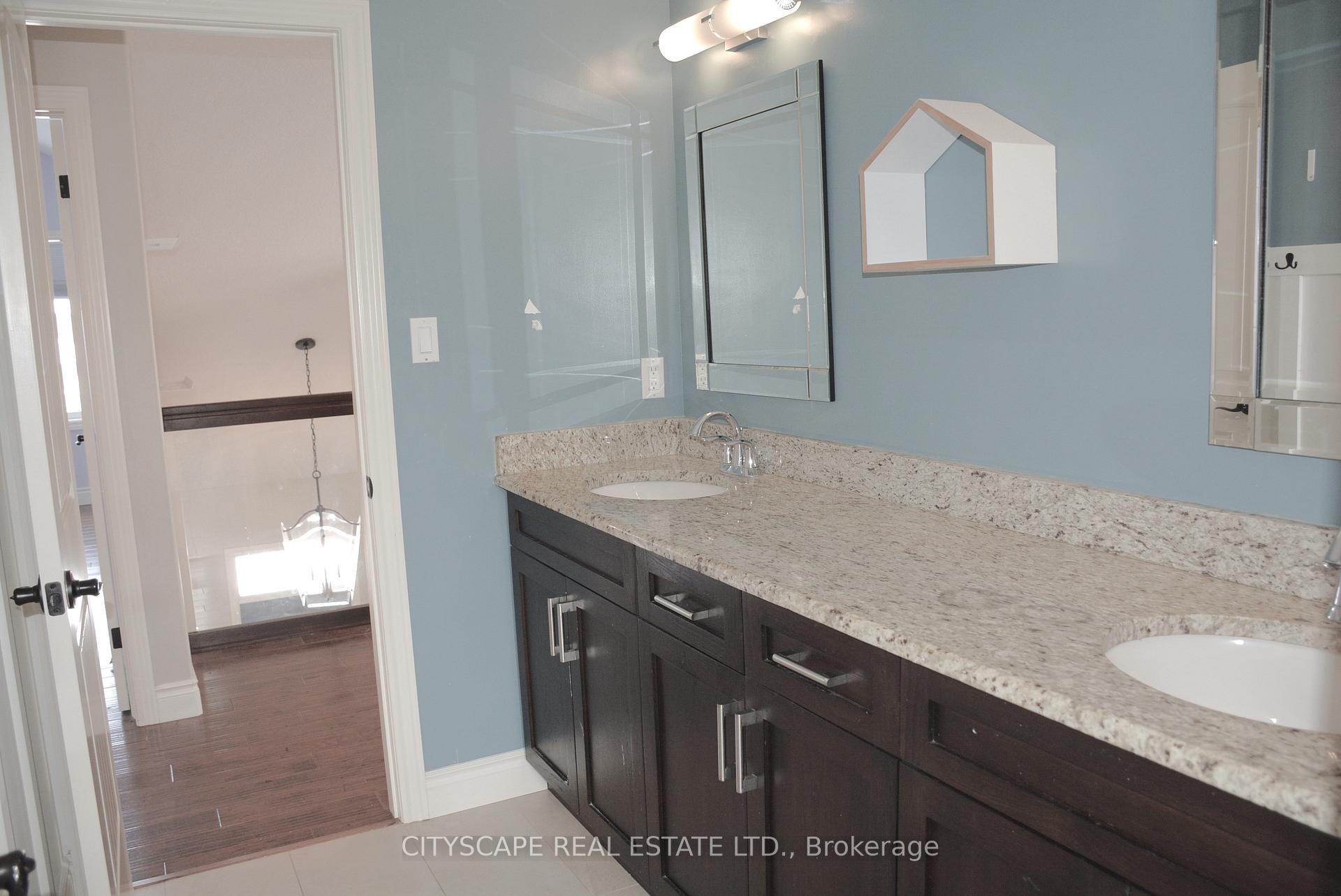 Photo 28 of 70 Fieldstone Crescent, Middlesex Centre, Komoka — HOMEH