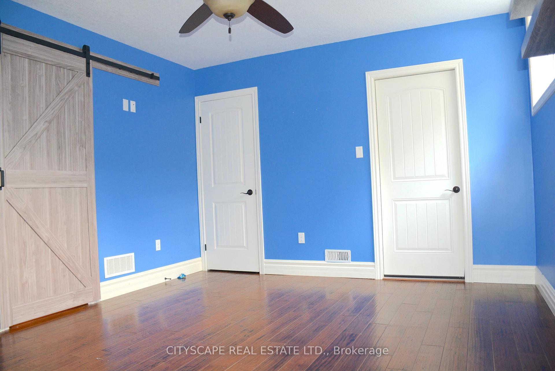Photo 43 of 70 Fieldstone Crescent, Middlesex Centre, Komoka — HOMEH