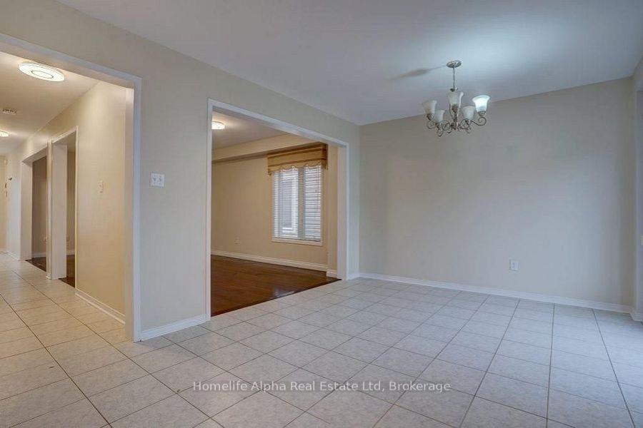 Photo 10 of 162 Billingsley Crescent, Markham, Cedarwood — HOMEH