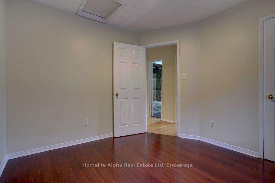 Photo 14 of 162 Billingsley Crescent, Markham, Cedarwood — HOMEH