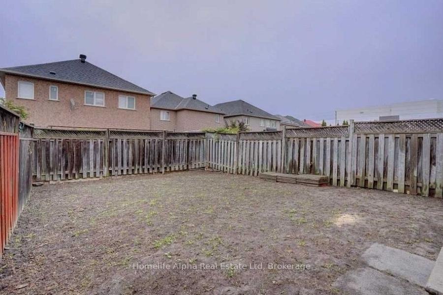 Photo 28 of 162 Billingsley Crescent, Markham, Cedarwood — HOMEH