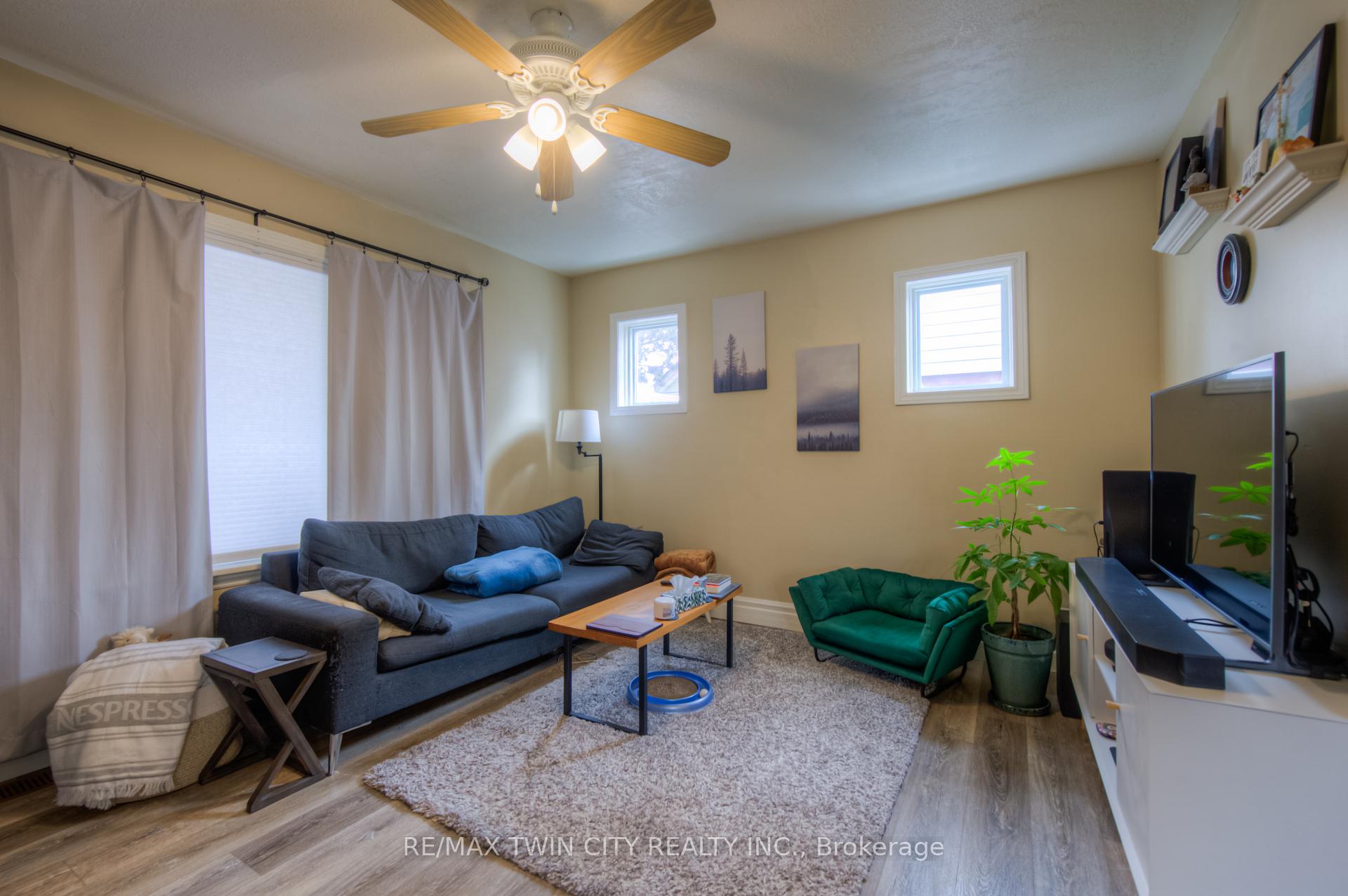 Photo 6 of 211 Weber Street E, Kitchener — HOMEH