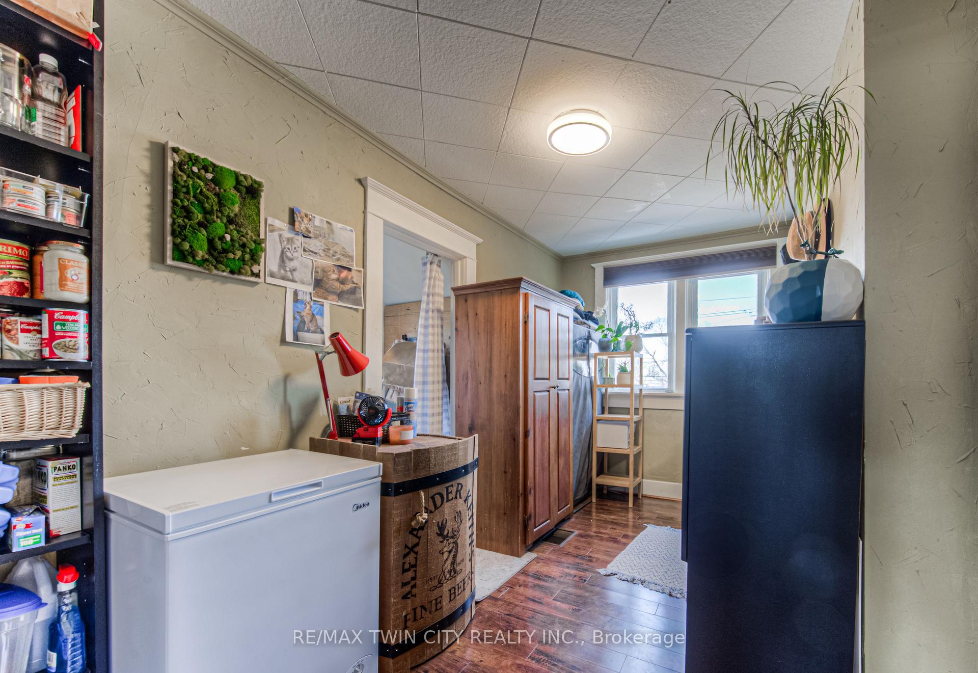 Photo 28 of 211 Weber Street E, Kitchener — HOMEH