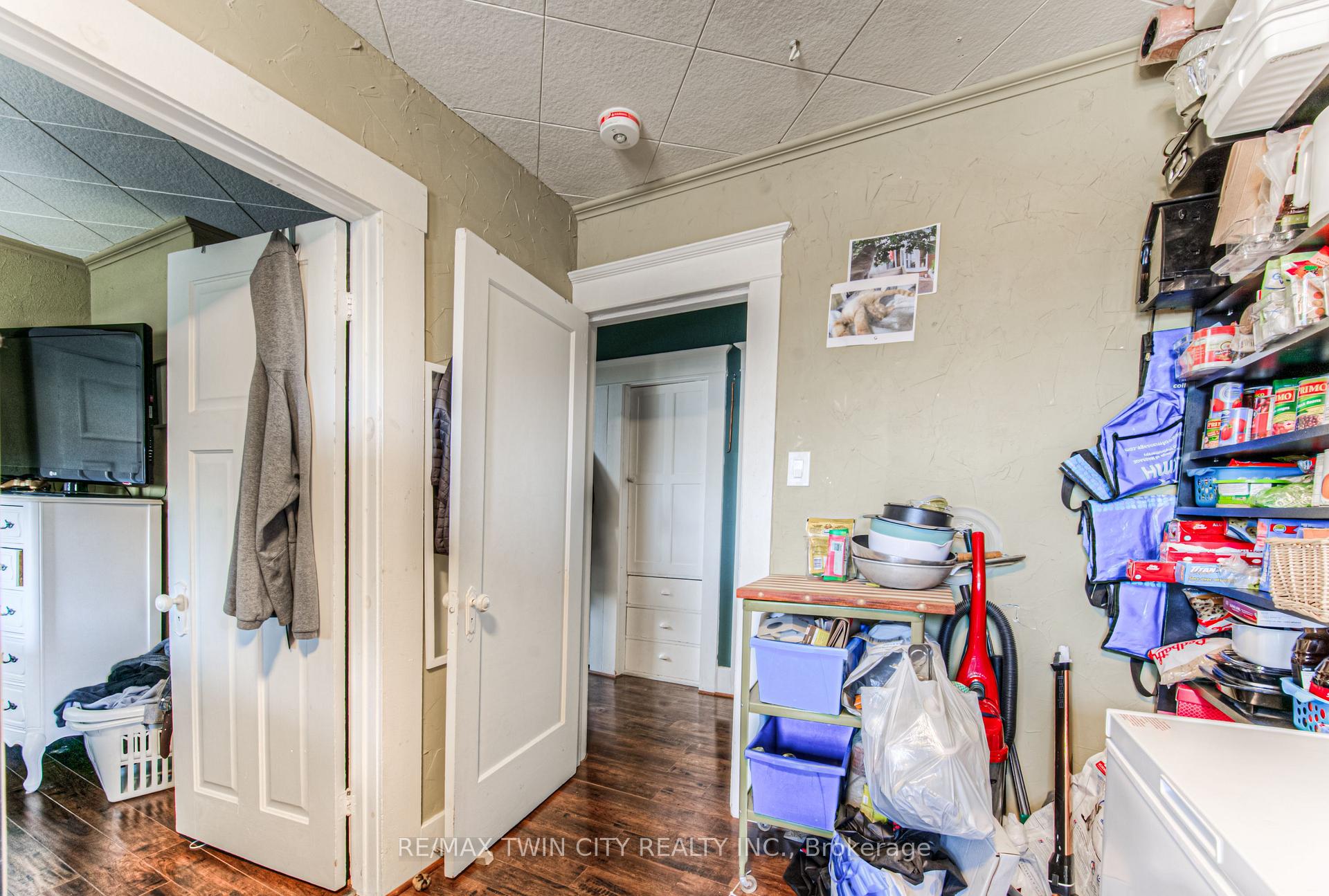 Photo 29 of 211 Weber Street E, Kitchener — HOMEH