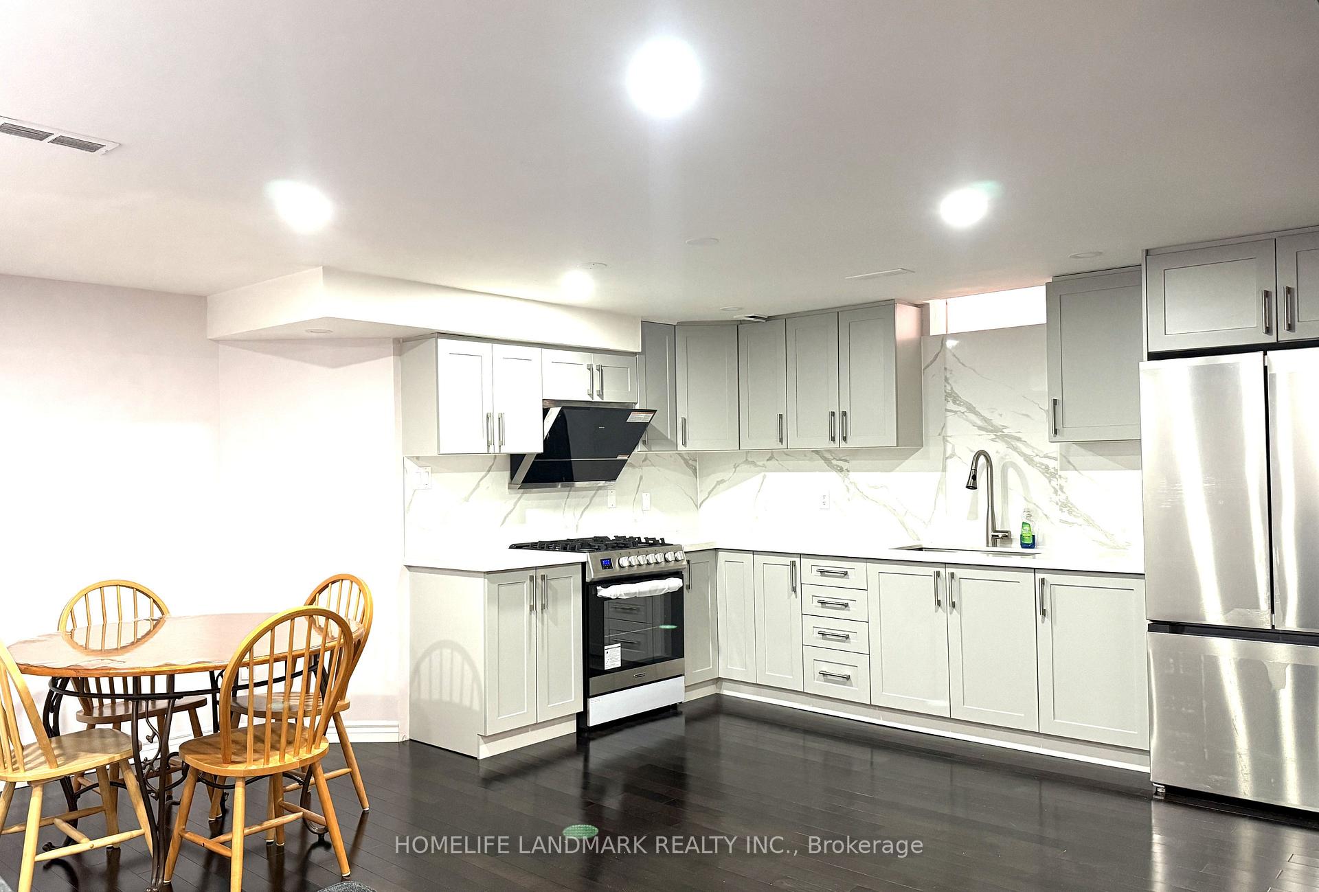 Photo 4 of Unit BSMT, 3 Caprara Crescent, Markham, Box Grove — HOMEH