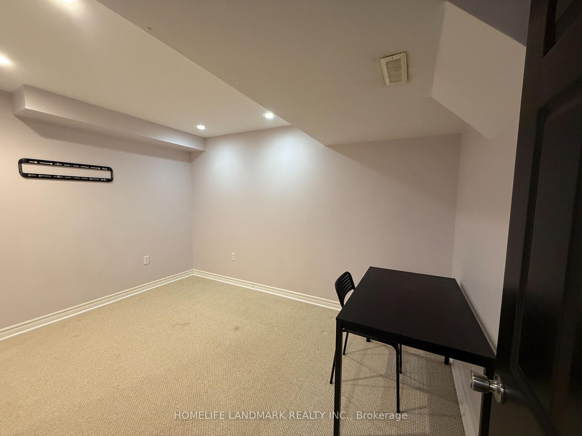 Photo 21 of Unit BSMT, 3 Caprara Crescent, Markham, Box Grove — HOMEH