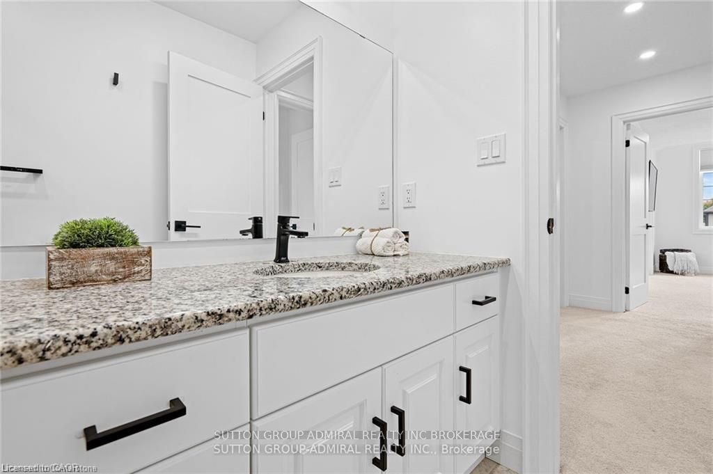 Photo 21 of 1026 Wright Drive, Midland — HOMEH