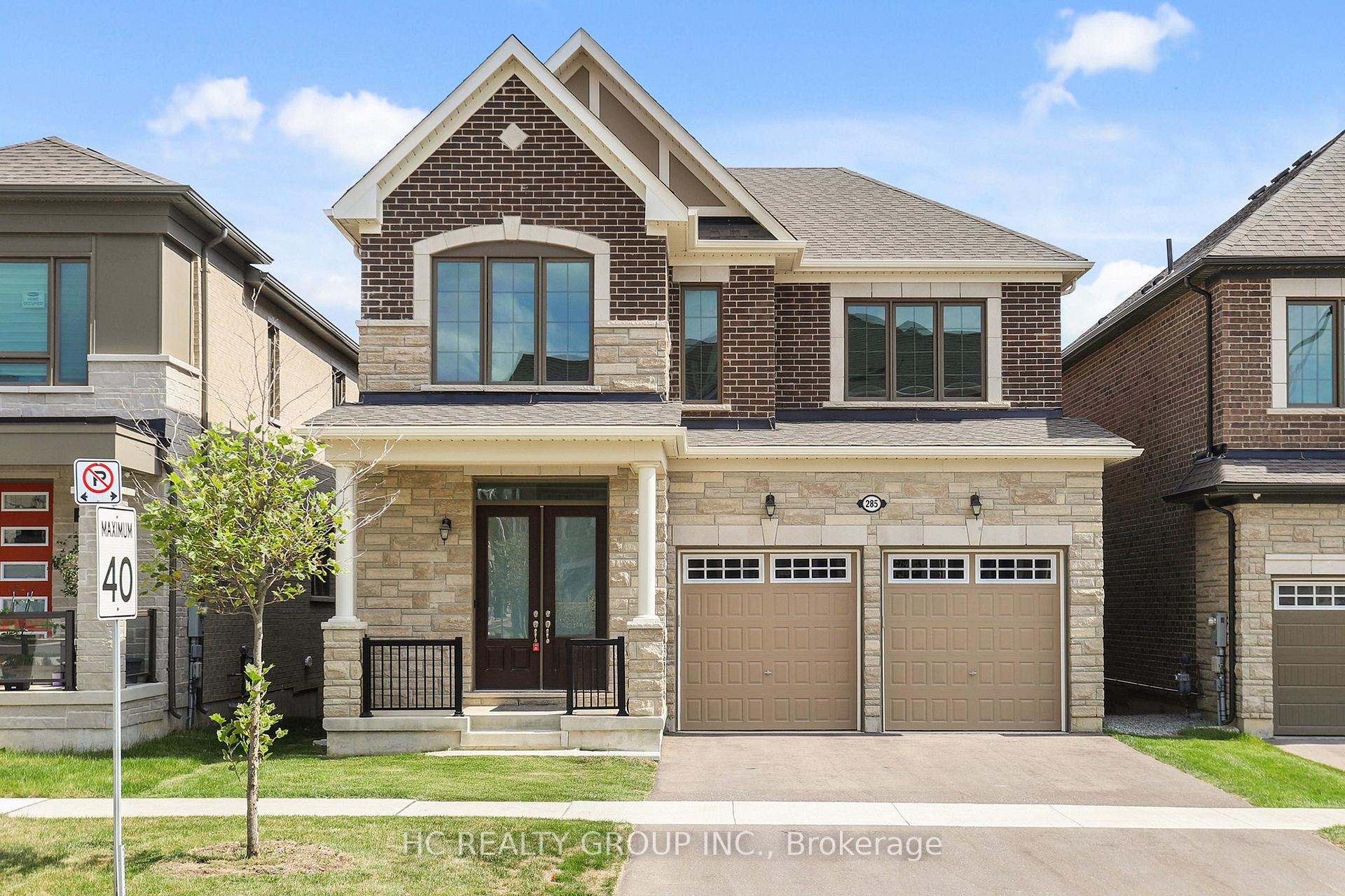 Front of 285 Beaverbrae Drive
