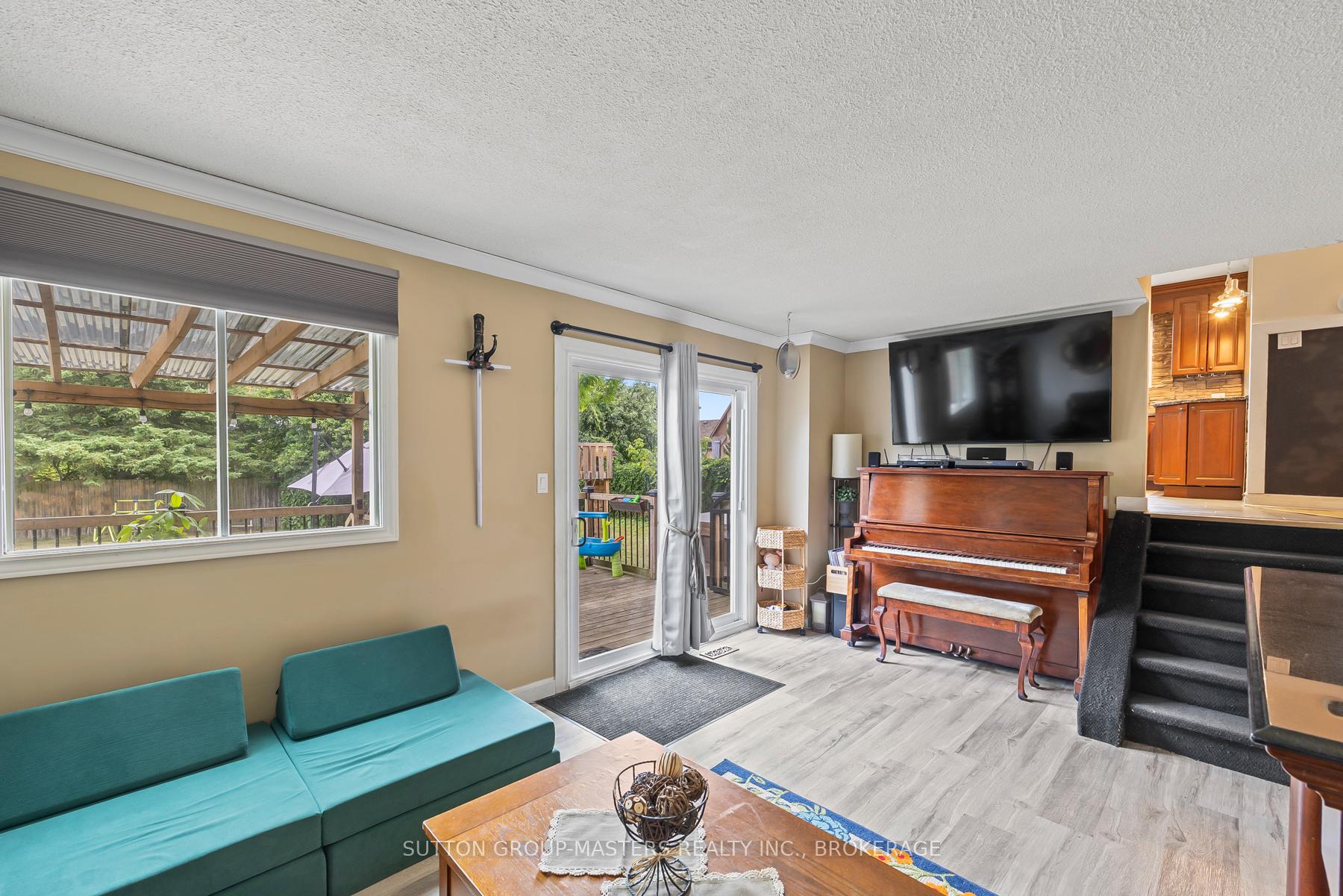 Photo 7 of 960 Milford Drive, Kingston, North of Taylor-Kidd Blvd — HOMEH