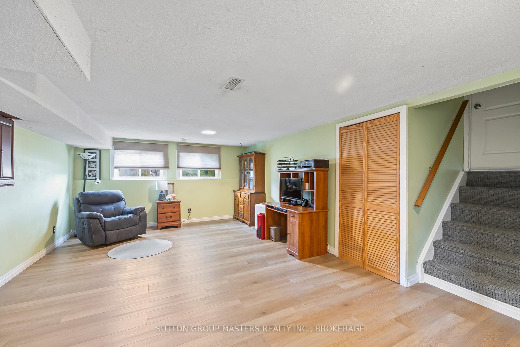 Photo 18 of 960 Milford Drive, Kingston, North of Taylor-Kidd Blvd — HOMEH