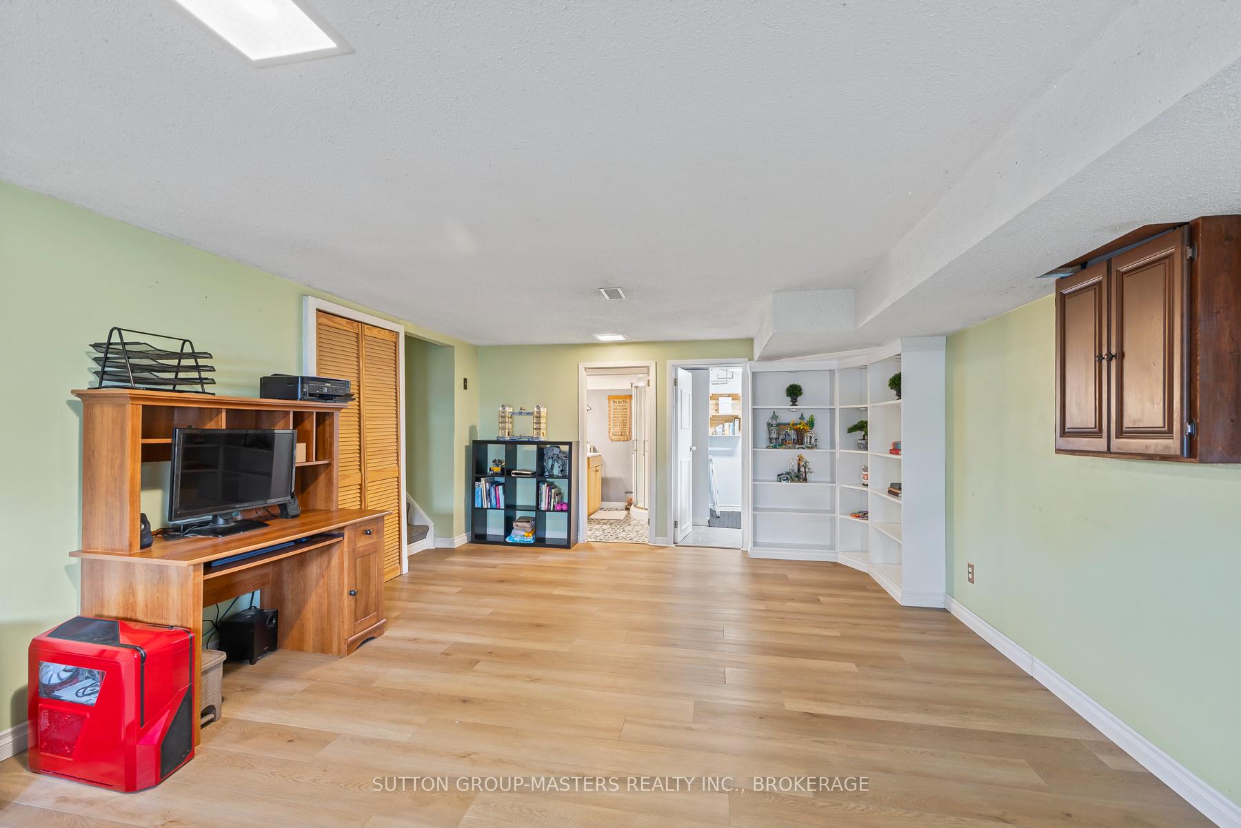 Photo 19 of 960 Milford Drive, Kingston, North of Taylor-Kidd Blvd — HOMEH