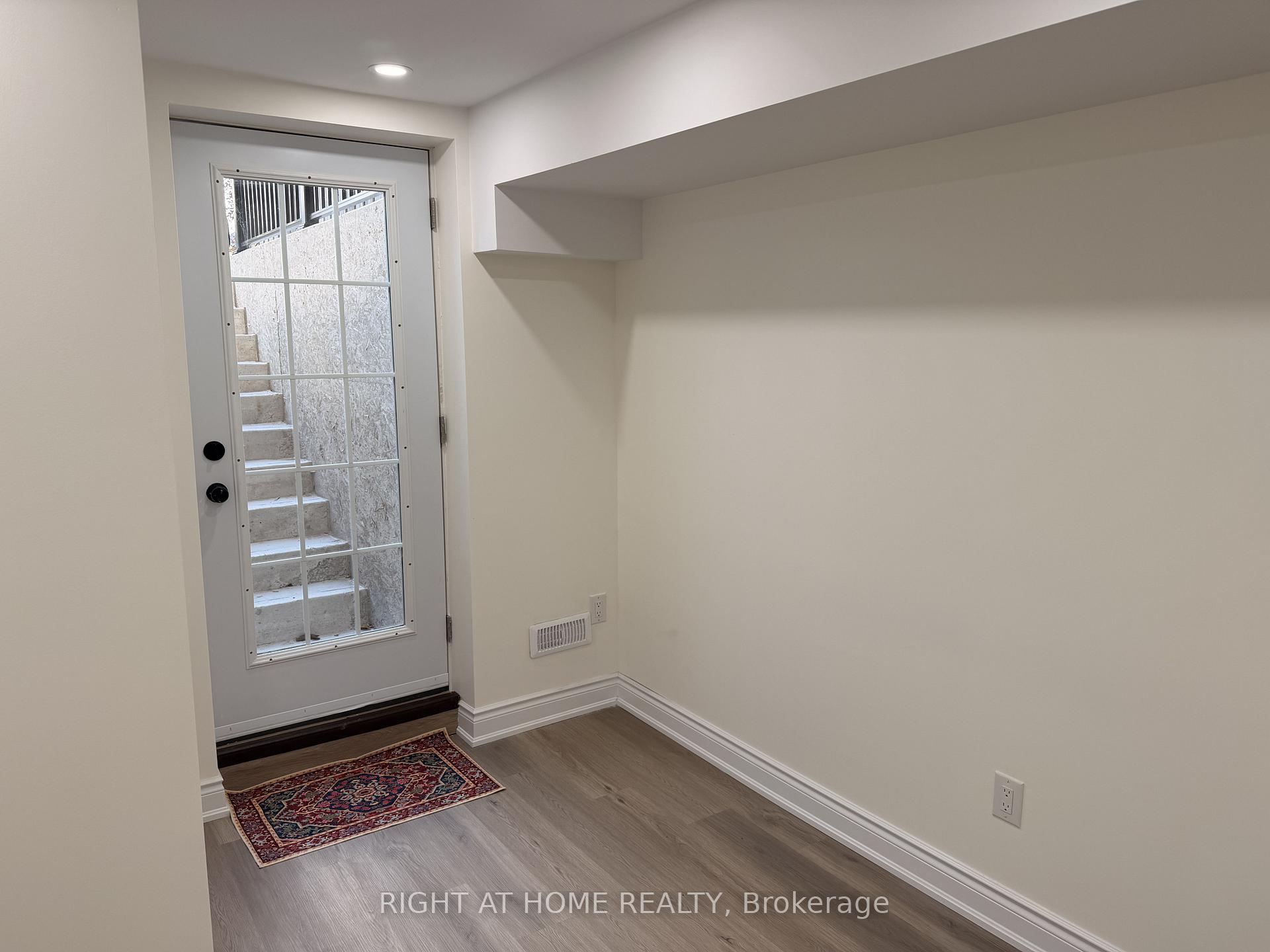 Photo 3 of Unit Bsmt, 604 Lott Crescent, Milton, Coates — HOMEH