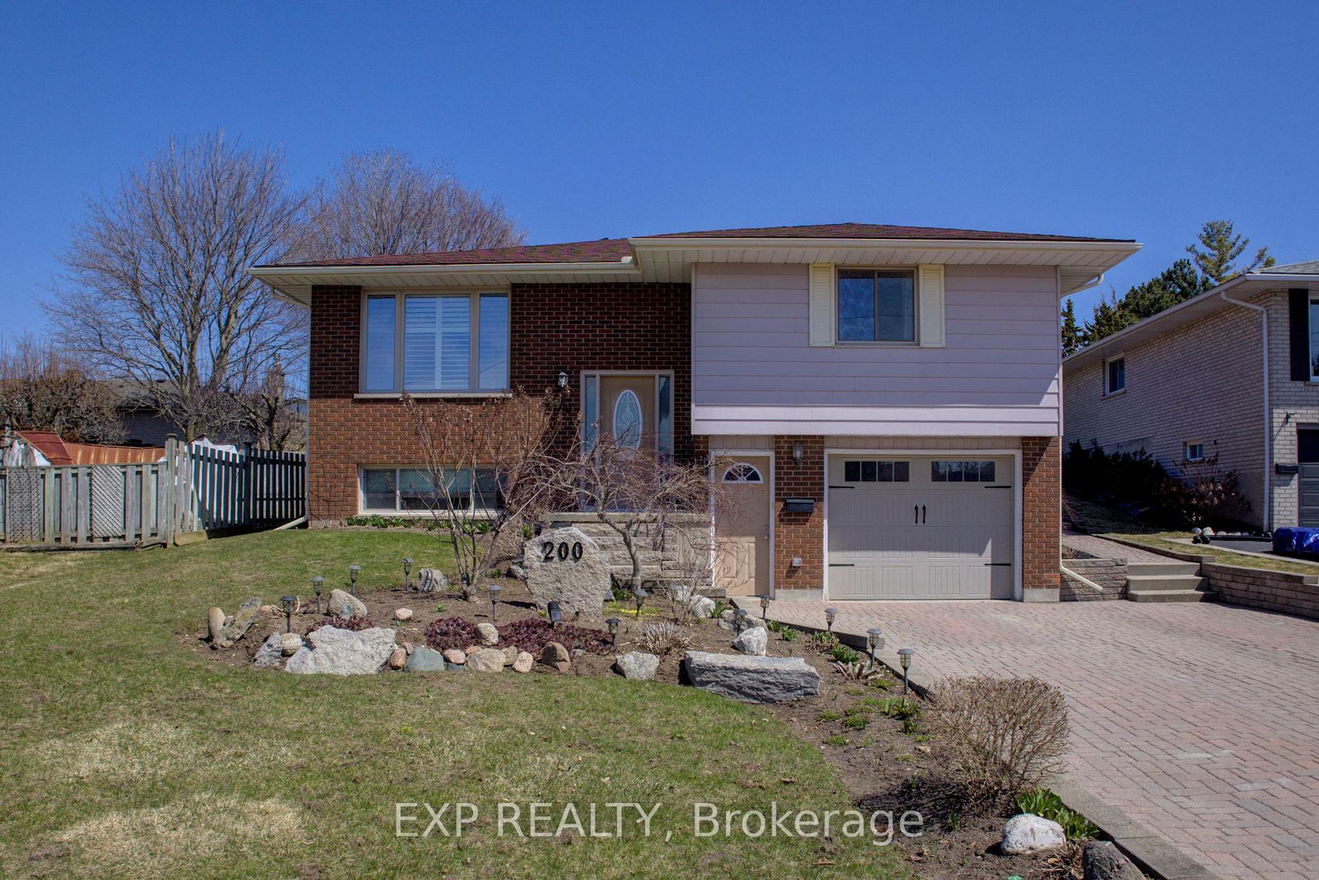 Photo 1 of 200 Williamsburg Road, Kitchener — HOMEH