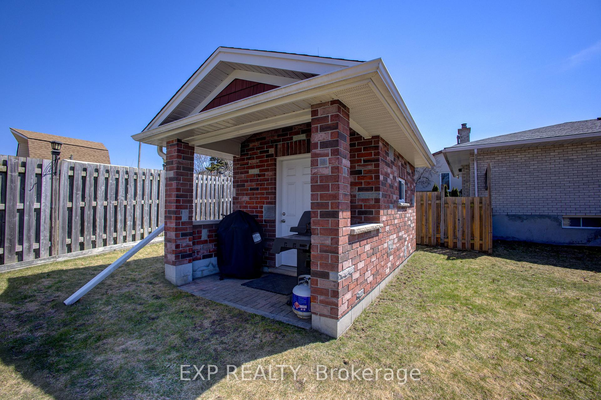 Photo 30 of 200 Williamsburg Road, Kitchener — HOMEH