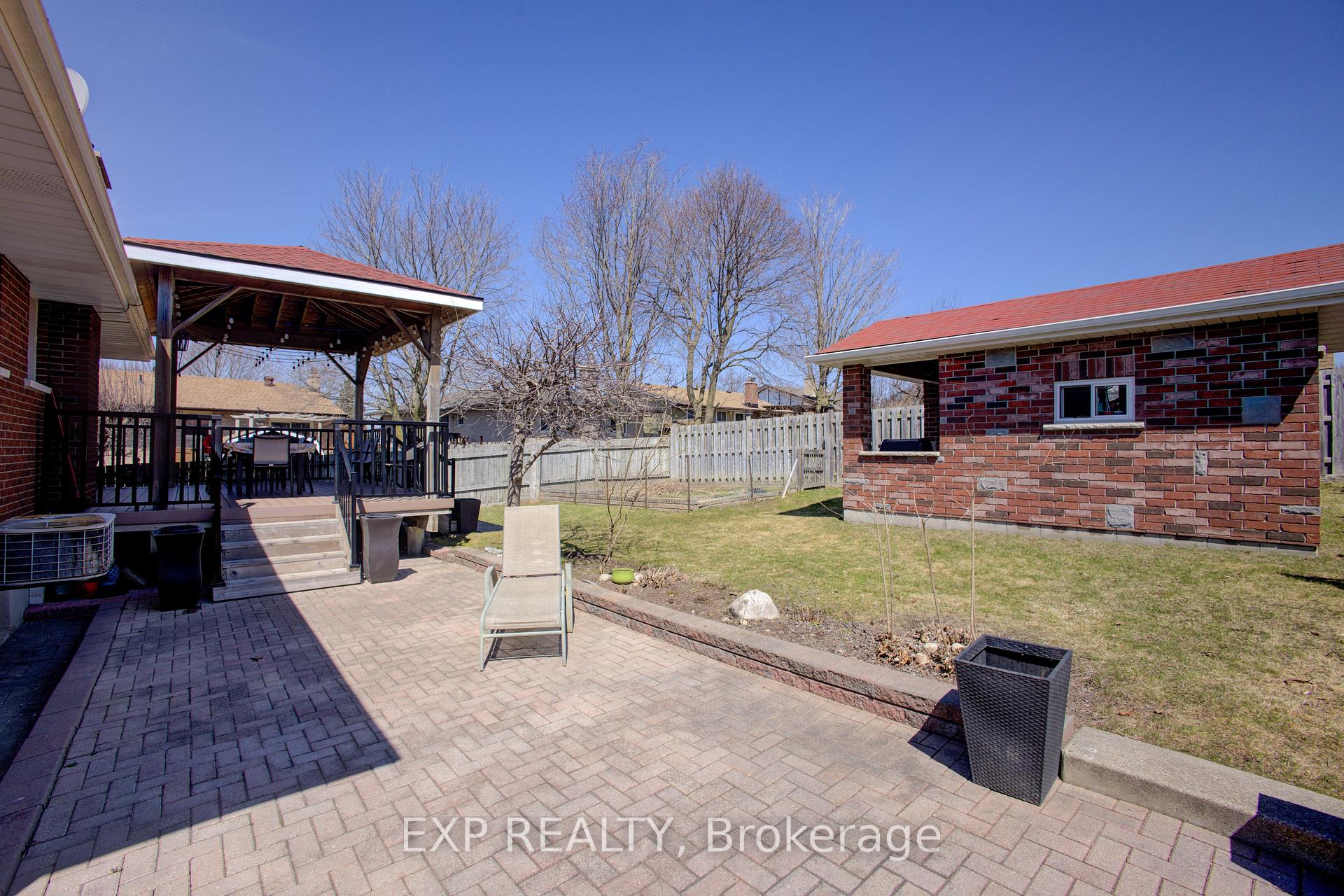 Photo 32 of 200 Williamsburg Road, Kitchener — HOMEH