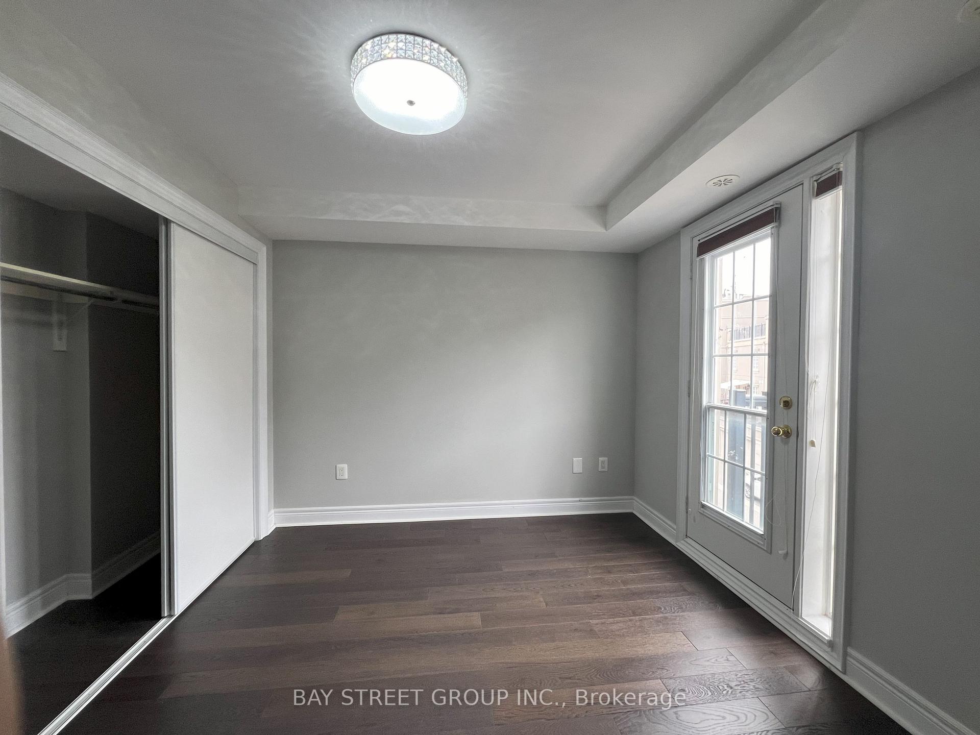 Photo 5 of 15 Lord Durham Road, Markham, Unionville — HOMEH