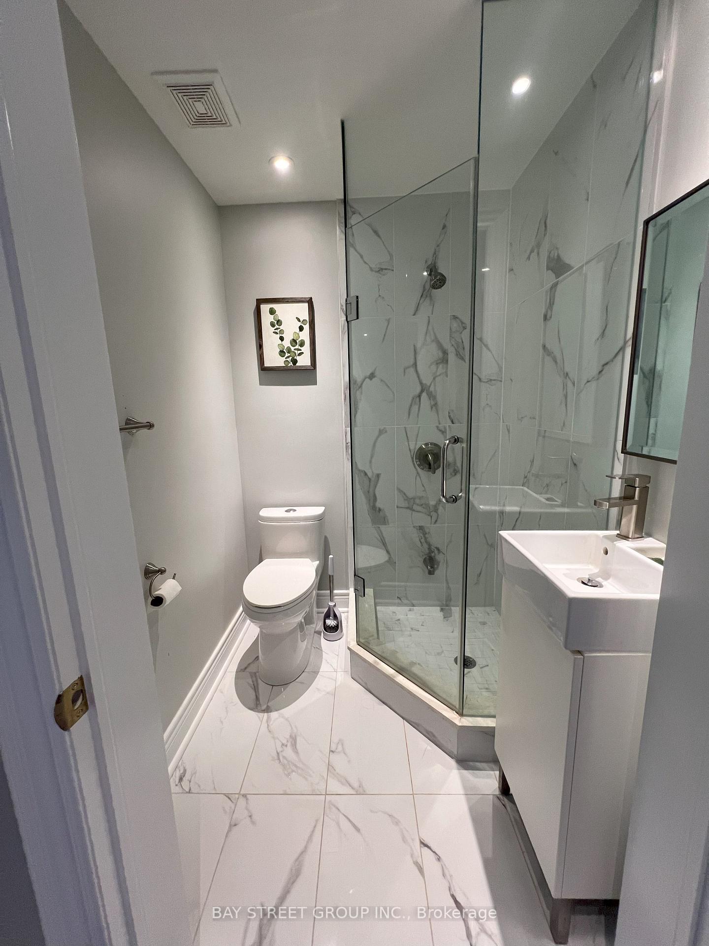 Photo 7 of 15 Lord Durham Road, Markham, Unionville — HOMEH
