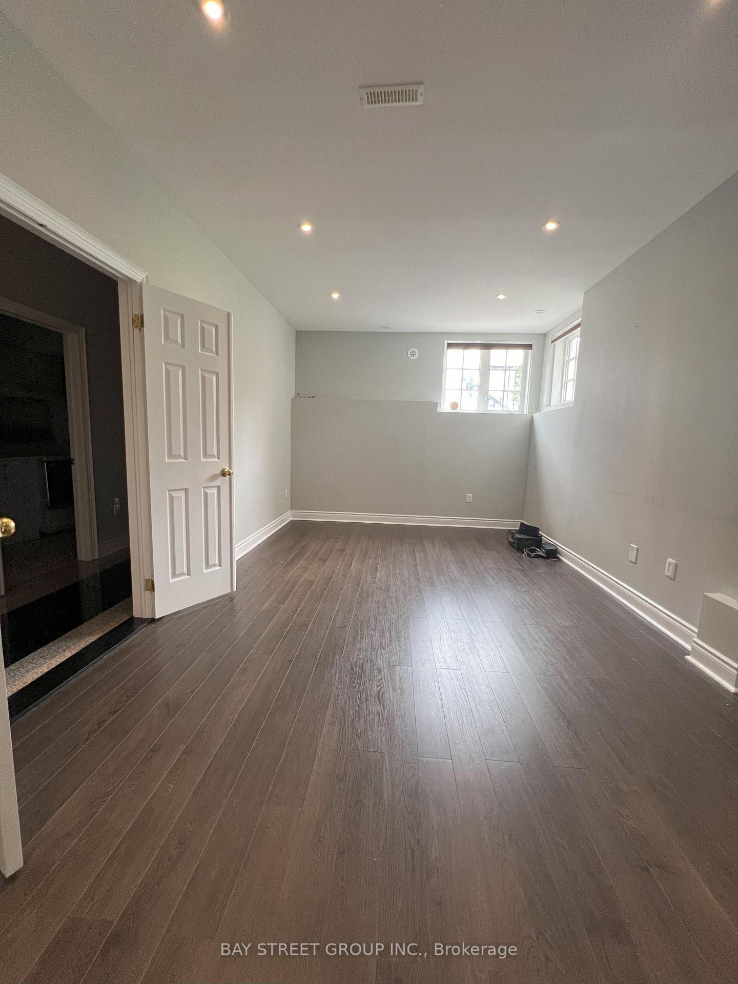 Photo 20 of 15 Lord Durham Road, Markham, Unionville — HOMEH