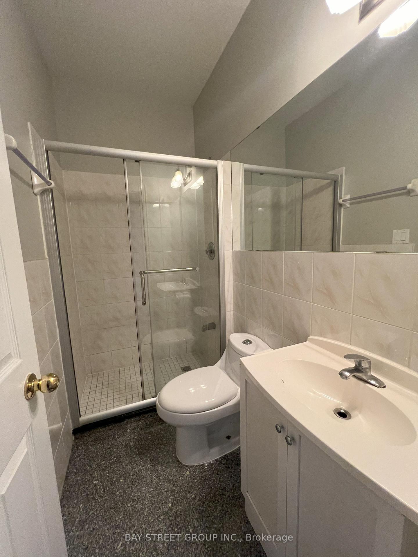 Photo 21 of 15 Lord Durham Road, Markham, Unionville — HOMEH