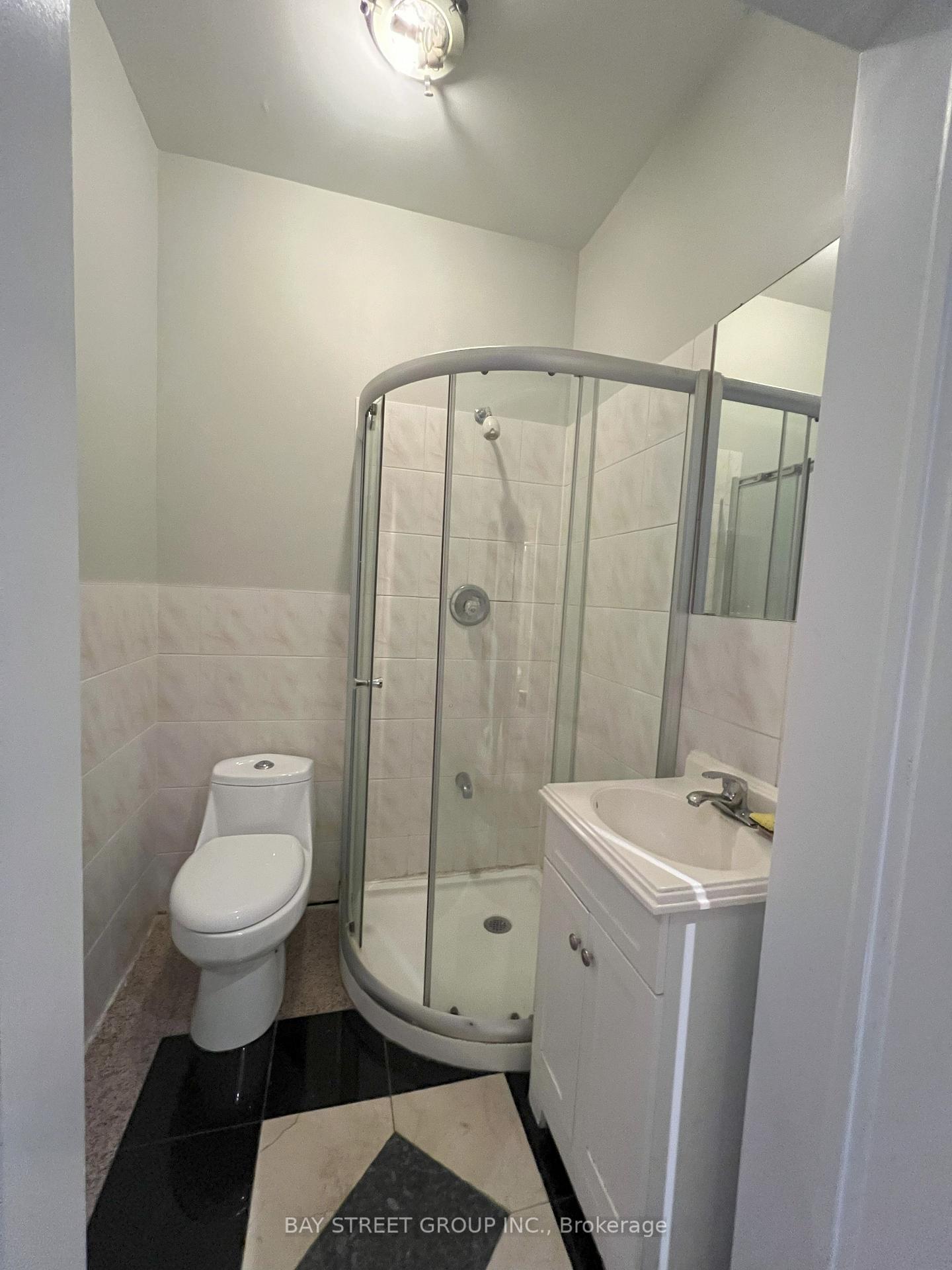 Photo 22 of 15 Lord Durham Road, Markham, Unionville — HOMEH