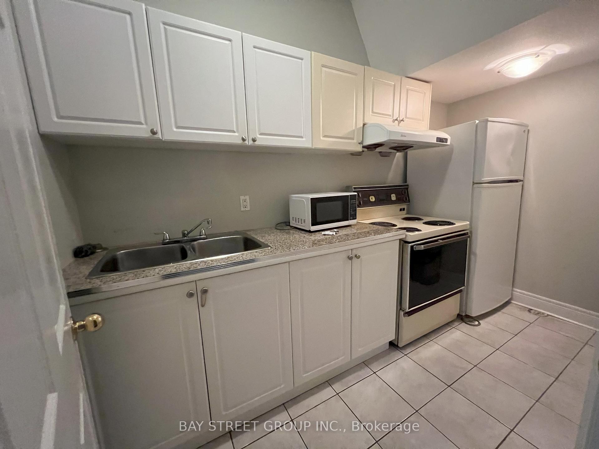 Photo 23 of 15 Lord Durham Road, Markham, Unionville — HOMEH
