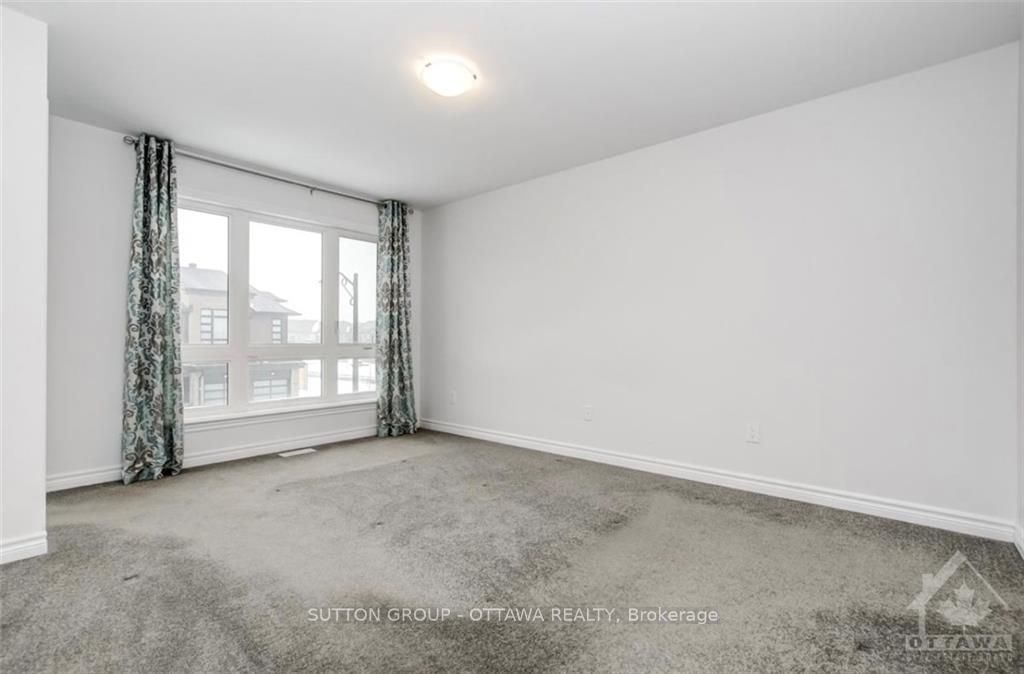 Photo 15 of 744 Twist Way, Ottawa, Kanata - Emerald Meadows/Trailwest — HOMEH