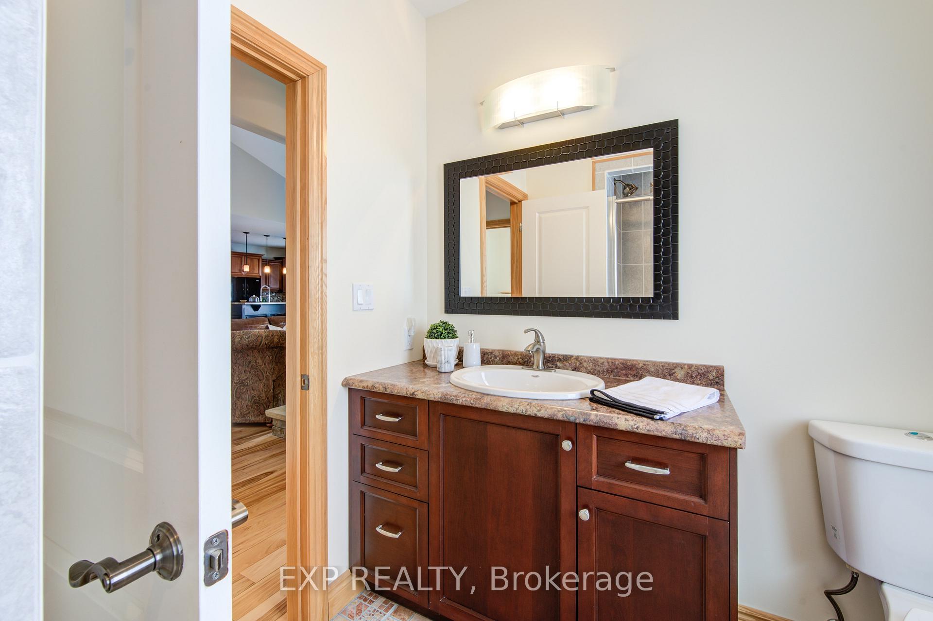 Photo 21 of 103 Robertson Street S, Minto — HOMEH