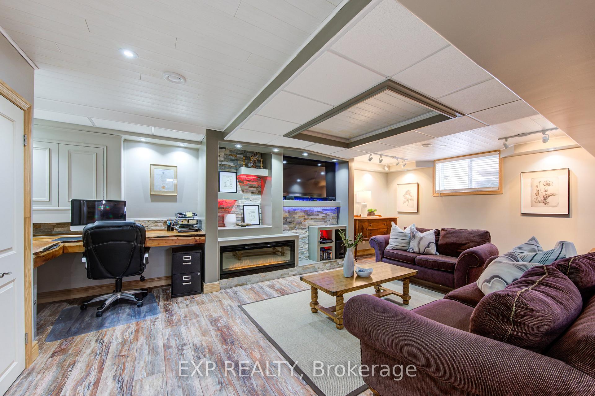 Photo 24 of 103 Robertson Street S, Minto — HOMEH