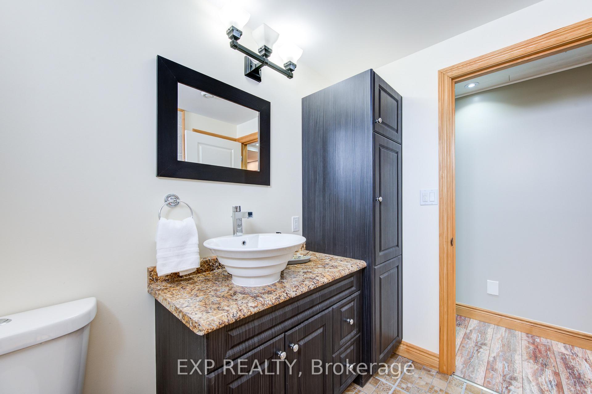 Photo 33 of 103 Robertson Street S, Minto — HOMEH