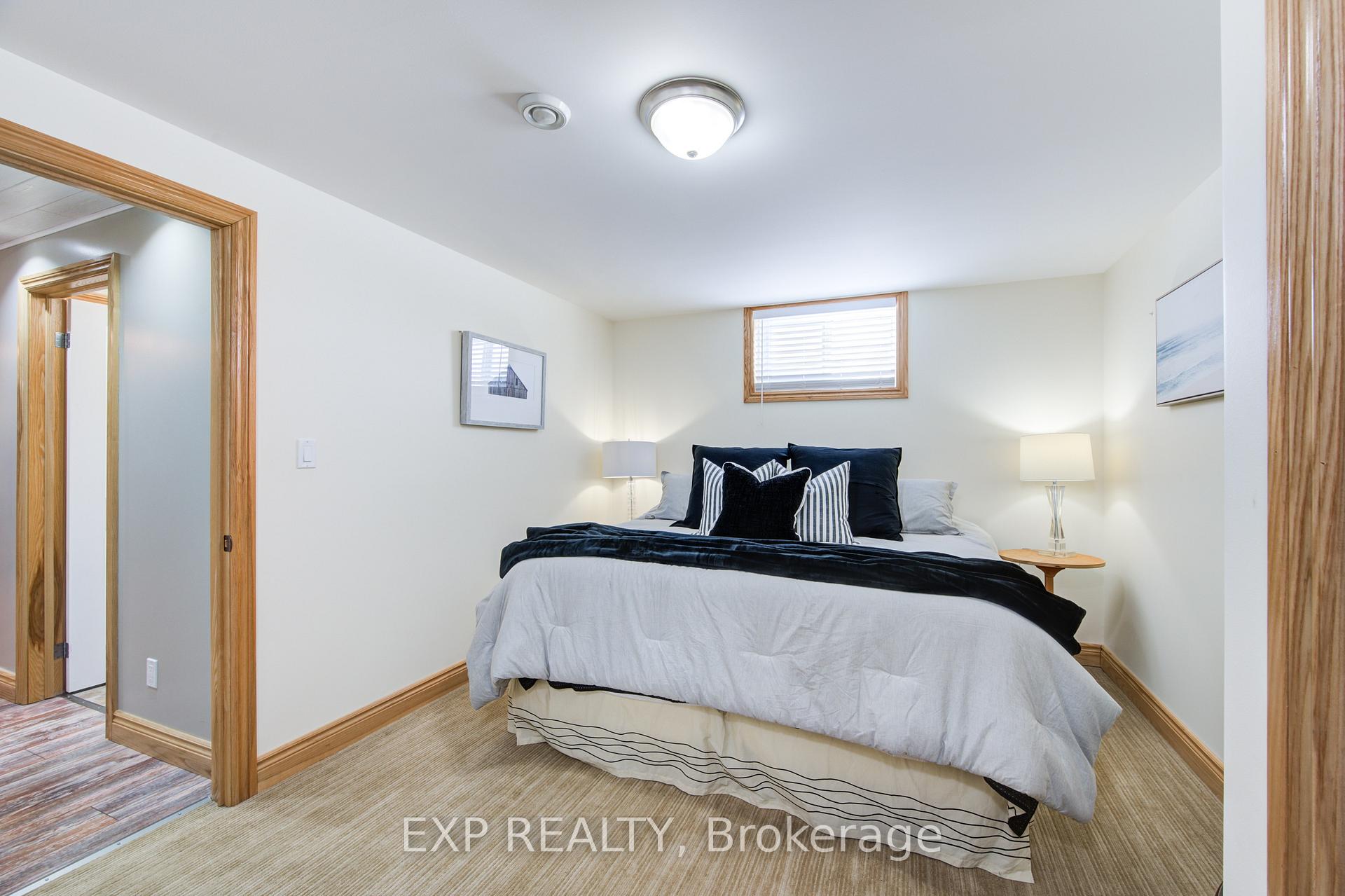 Photo 35 of 103 Robertson Street S, Minto — HOMEH