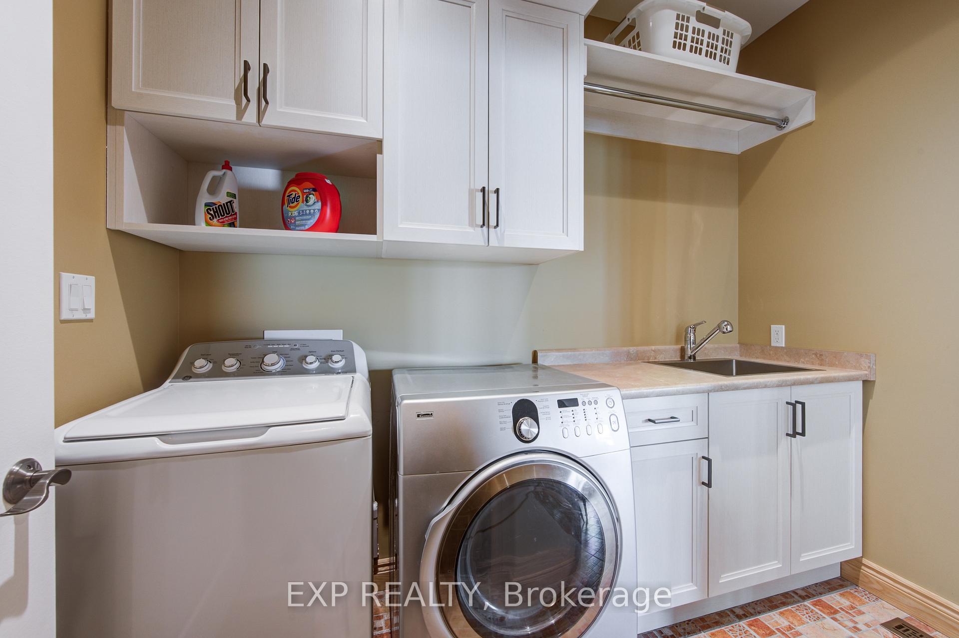 Photo 36 of 103 Robertson Street S, Minto — HOMEH