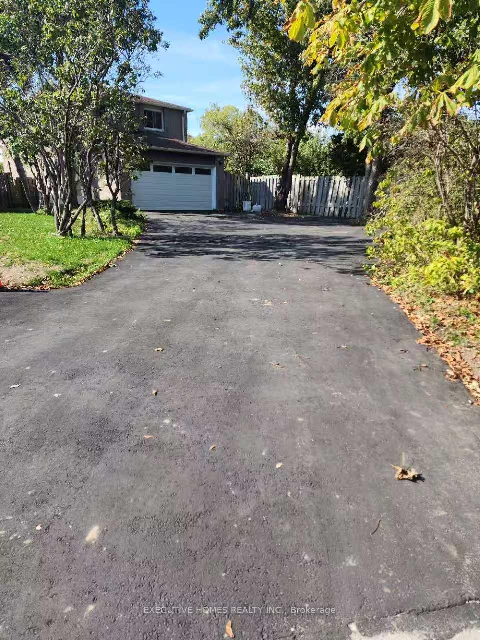 Photo 1 of 53 Chase Court, Markham, Milliken Mills East — HOMEH